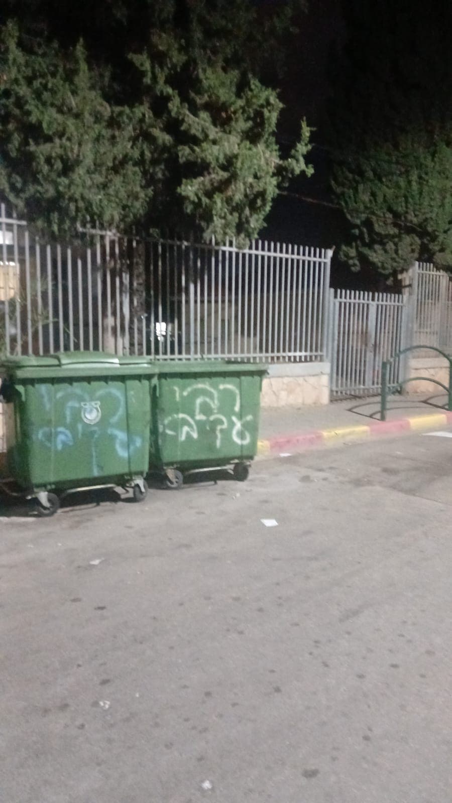 למרות הודעת העירייה על פתיחת המקלטים: תושבים במערב אור עקיבא טוענים כי המקלט המרכזי נותר סגור
