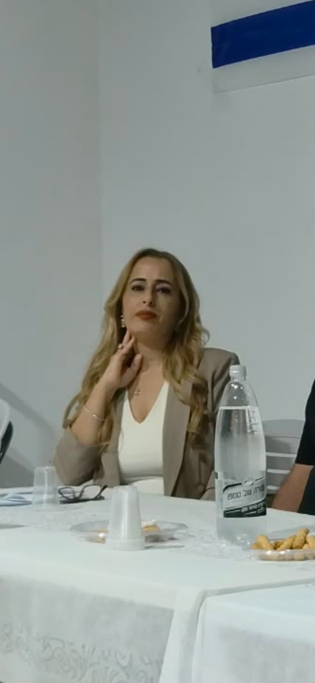 מהכנסת למסך הטלוויזיה: נאווה בוקר, תושבת אור עקיבא, מסכמת פרק ופותחת הכל