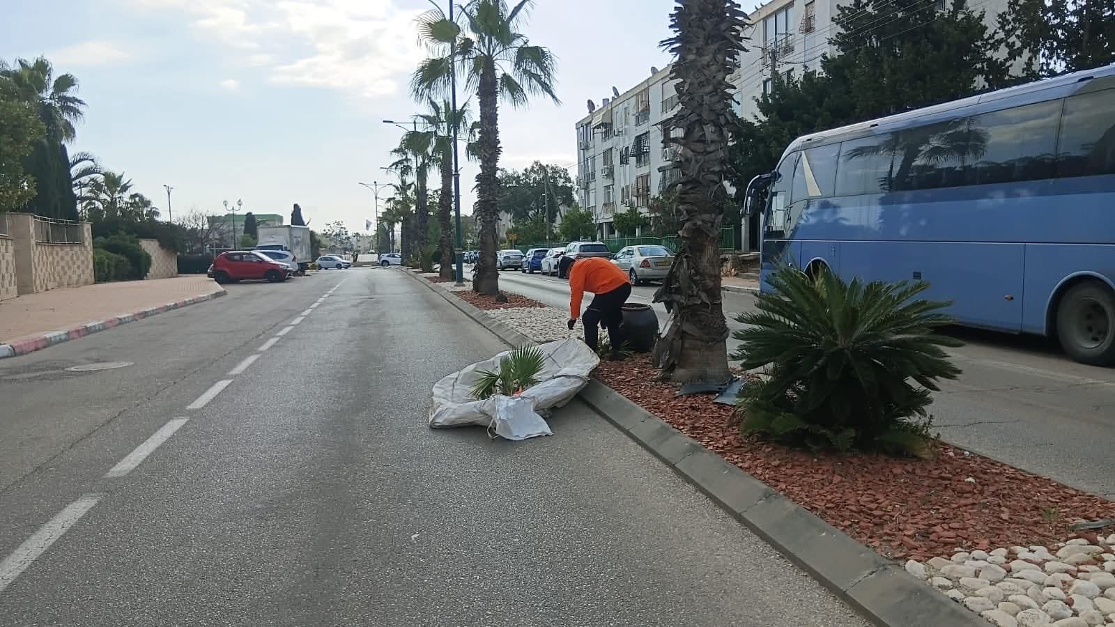 אור עקיבא-הניקיון במרחב הציבורי בין עשייה לביקורת