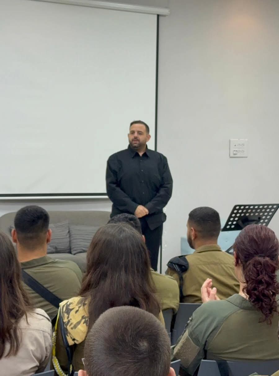 משקיעים בדור העתיד: צעירי אור עקיבא קיבלו כלים משמעותיים לקראת החיים שאחרי הצבא