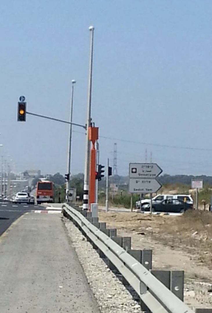 שוב זה חוזר: תושבים באור ים מתלוננים על ריח ביוב חריף באזור כביש 4