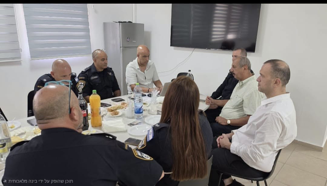 יותר אכיפה, יותר נוכחות: השיטור העירוני באור עקיבא מסכם שנה של פעילות